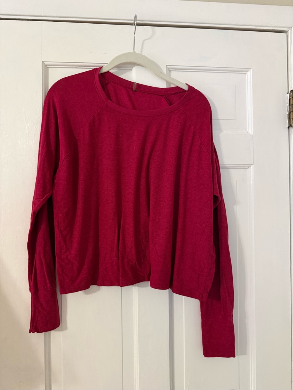 Beyond Yoga Cropped Long-Sleeve Crewneck Top in Red